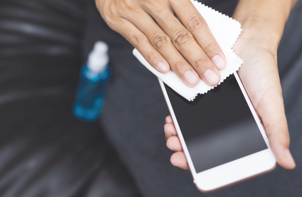 Smartphone Cleaning